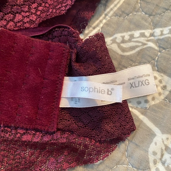 SOPHIE B SHIMMERY LACE BRALETTE UNPADDED NO WIRE WINE STRETCHY LACE BRA SIZE XL - Picture 12 of 14